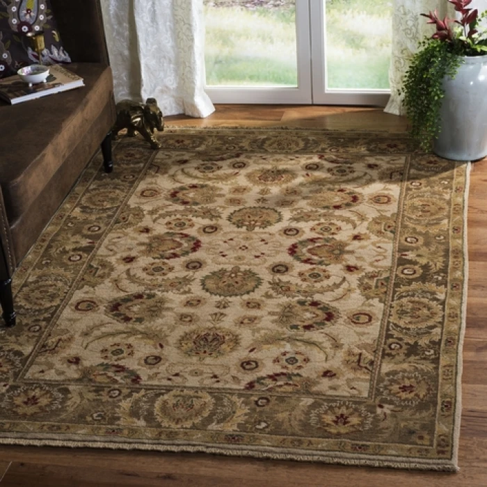 Safavieh Old World Ivory / Green OW129 6 ft. X 9 ft. Rectangle Rug