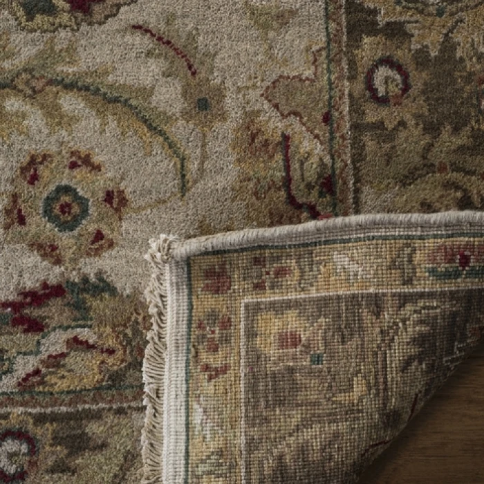 Safavieh Old World Ivory / Green OW129 6 ft. X 9 ft. Rectangle Rug