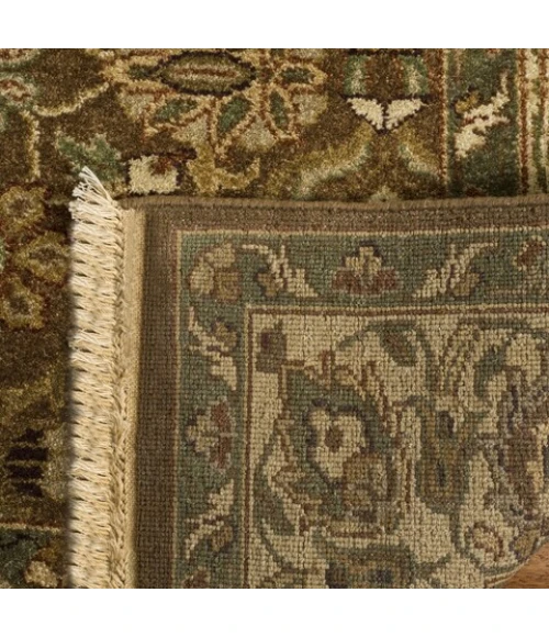 Safavieh Old World Brown / Beige OW299 4 ft. X 6 ft. Rectangle Rug