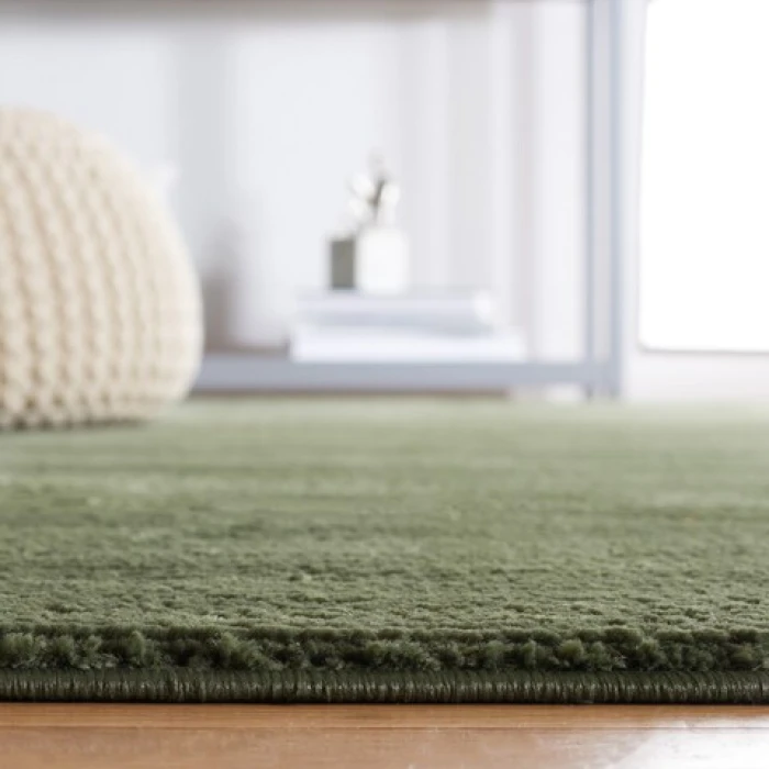 Safavieh Revive Green REV102 2 ft. 3 in. X 8 ft. Runner Rug