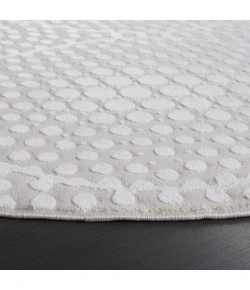 Safavieh Revive Ivory REV108 6 ft. 7 in. X 6 ft. 7 in. Round Rug