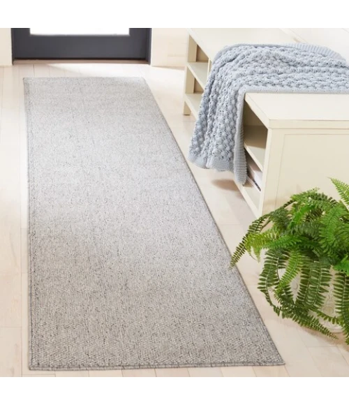 Safavieh River Grey / Ivory RVR600 2 ft. 2 in. X 8 ft. Runner Rug