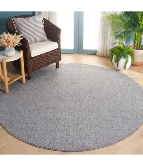 Safavieh River Grey / Ivory RVR600 6 ft. 7 in. X 6 ft. 7 in. Round Rug