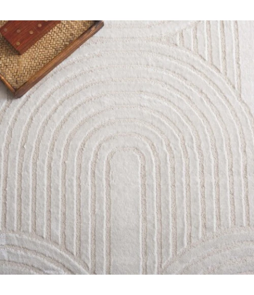 Safavieh Saylor Ivory SAY107 6 ft. 3 in. X 6 ft. 3 in. Square Rug