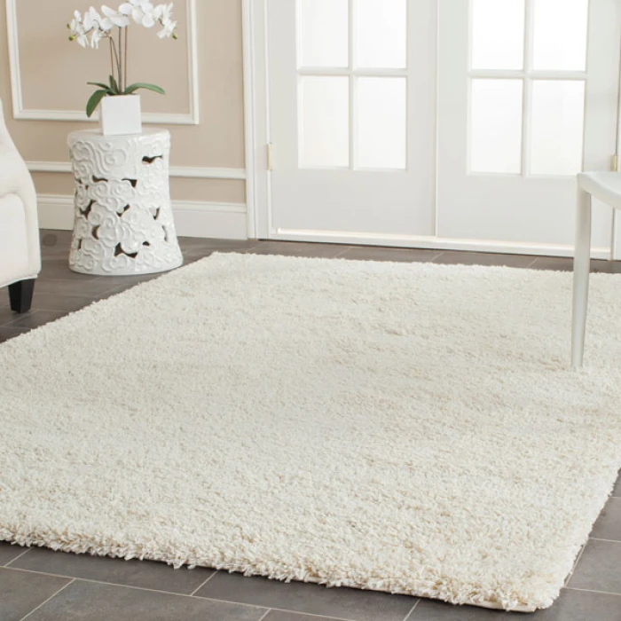 Safavieh California Shag Ivory SG151 2 ft. X 3 ft. Accent Rug