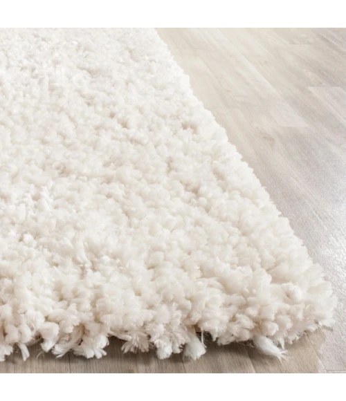 Safavieh Shag Ivory SG267 2 ft. 6 in. X 4 ft. Accent Rug