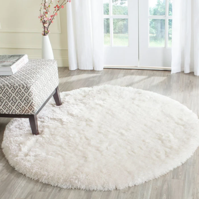 Safavieh Arctic Shag SG270 Ivory 7' X 7' Round Area Rug