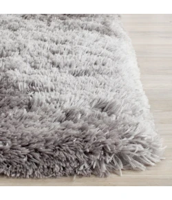 Safavieh Arctic Shag SG270 Grey 2' X 3' Accent Area Rug