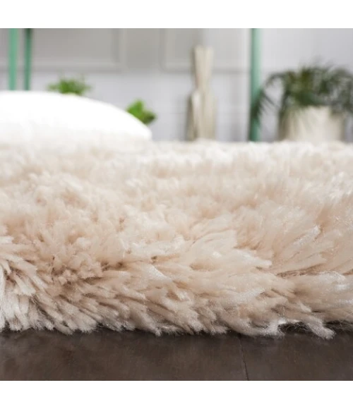 Safavieh Arctic Shag SG270 Light Beige 5' X 5' Square Area Rug