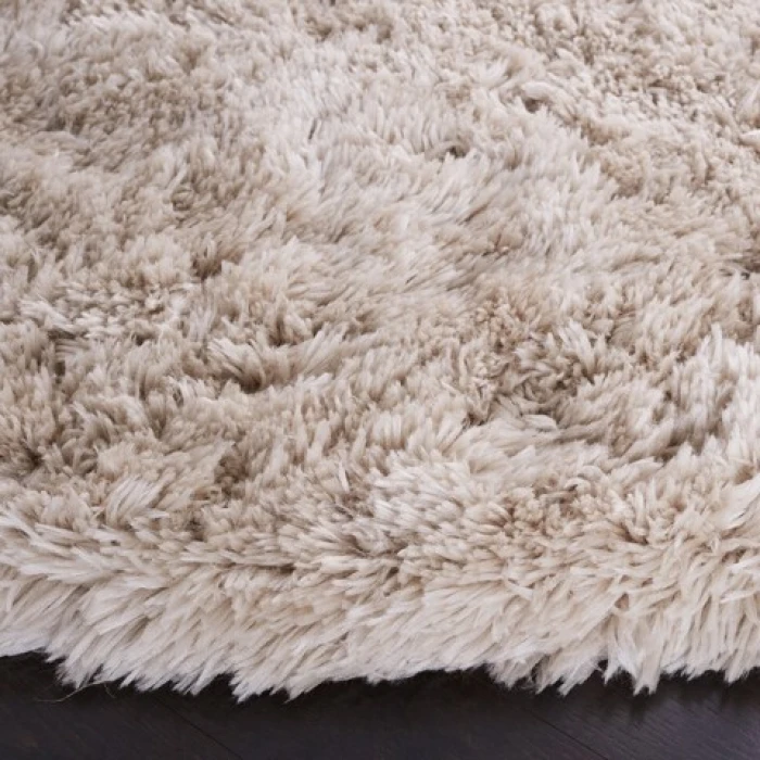 Safavieh Arctic Shag SG270 Light Beige 5' X 5' Round Area Rug