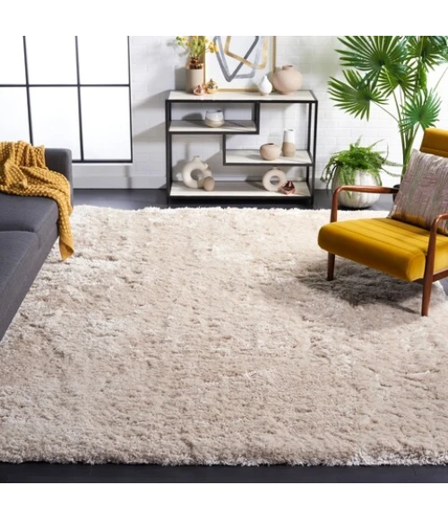 Safavieh Arctic Shag SG270 Light Beige 5' X 5' Square Area Rug