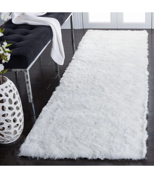 Safavieh Shag Ivory SG512 2 ft. 3 in. X 8 ft. Runner Rug