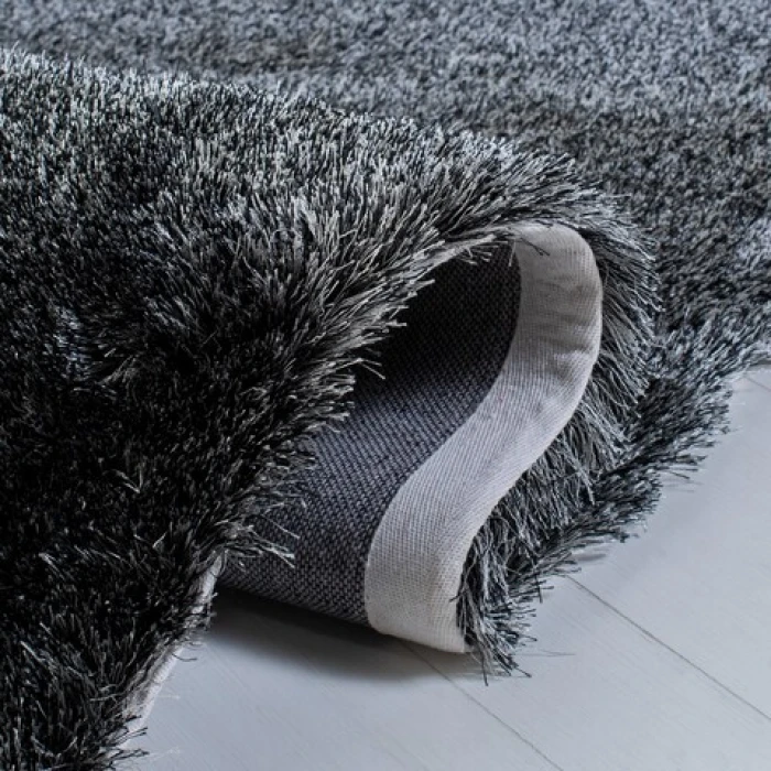 Safavieh Shag Dark Grey SG512 4 ft. X 6 ft. Rectangle Rug