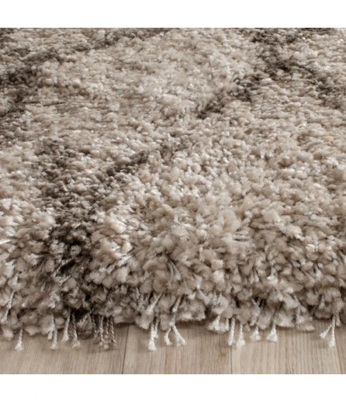 Safavieh Belize Shag SGB482 Taupe / Grey 2'-3" X 11' Runner Area Rug