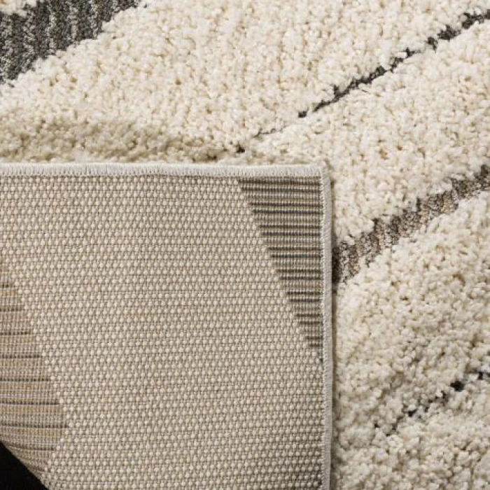 Safavieh Santorini Shag Cream / Multi SGG166 2 ft. X 8 ft. Runner Rug