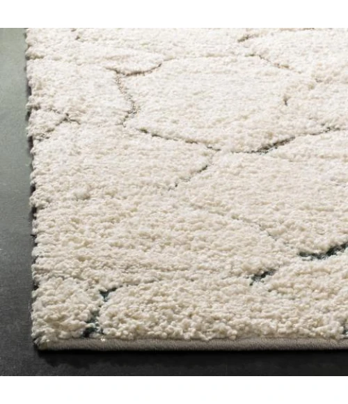 Safavieh Santorini Shag Cream / Multi SGG169 4 ft. X 6 ft. Rectangle Rug