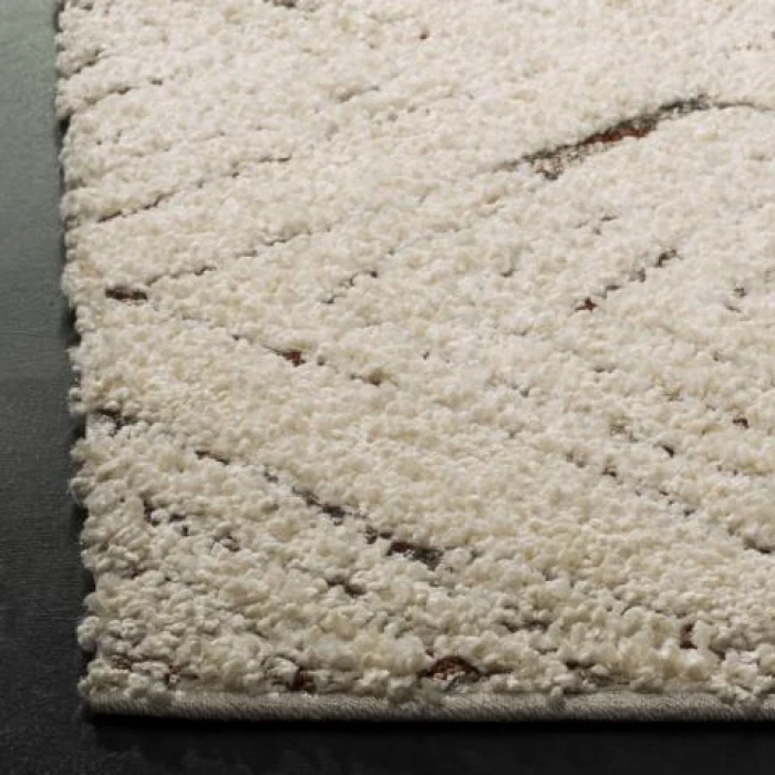 Safavieh Santorini Shag Cream / Multi SGG173 2 ft. X 8 ft. Runner Rug