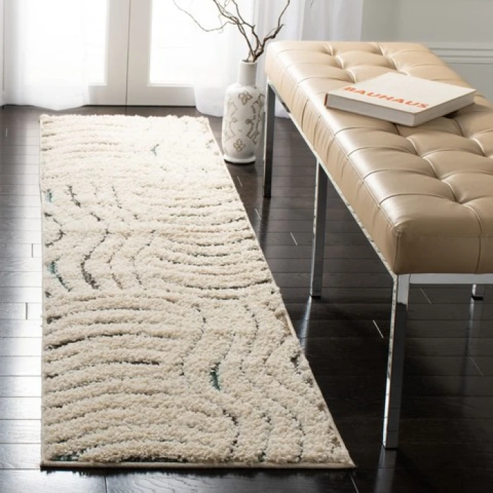 Safavieh Santorini Shag Cream / Multi SGG178 2 ft. X 8 ft. Runner Rug