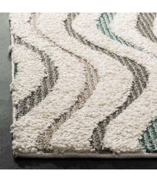 Safavieh Santorini Shag Cream / Multi SGG178 2 ft. X 8 ft. Runner Rug