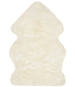 Safavieh Sheep Skin White SHS121 2 ft. X 3 ft. Accent Rug