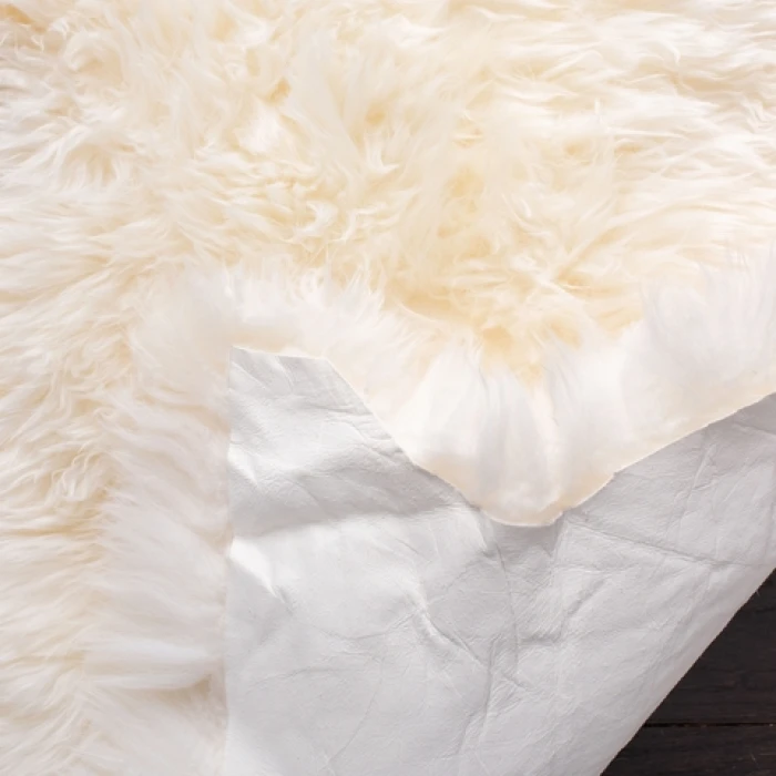 Safavieh Sheep Skin White SHS121 3 ft. 7 in. X 6 ft. 0 in. Rectangle Rug