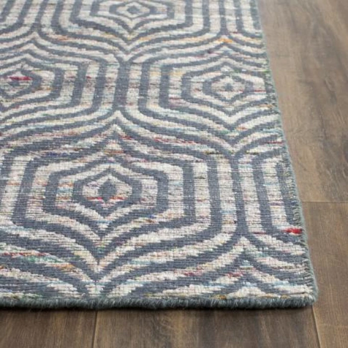 Safavieh Straw Patch Blue / Multi STP212 2 ft. 3 in. X 8 ft. Runner Rug