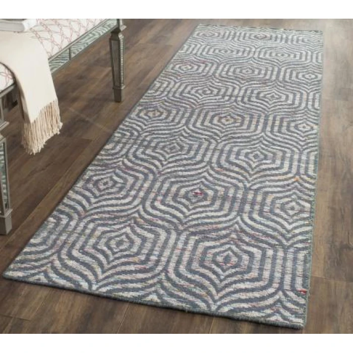 Safavieh Straw Patch Blue / Multi STP212 2 ft. 3 in. X 8 ft. Runner Rug
