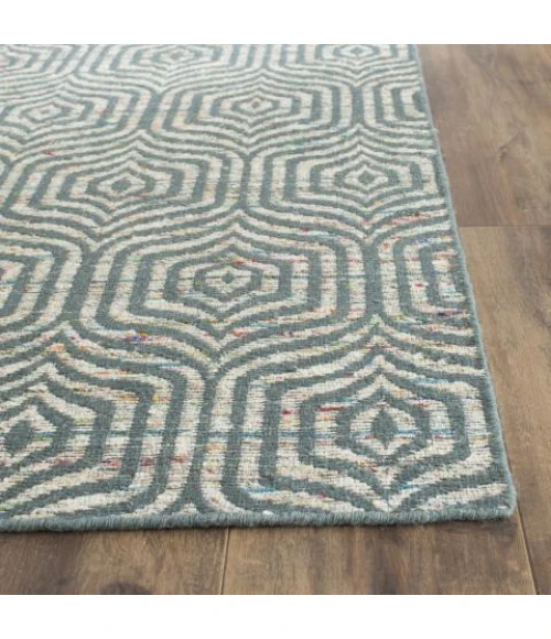 Safavieh Straw Patch Blue / Multi STP212 8 ft. X 10 ft. Rectangle Rug