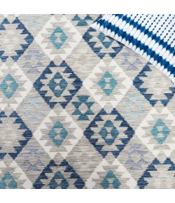 Safavieh Sunrise Grey / Blue Ivory SUN622 6 ft. 7 in. X 6 ft. 7 in. Square Rug