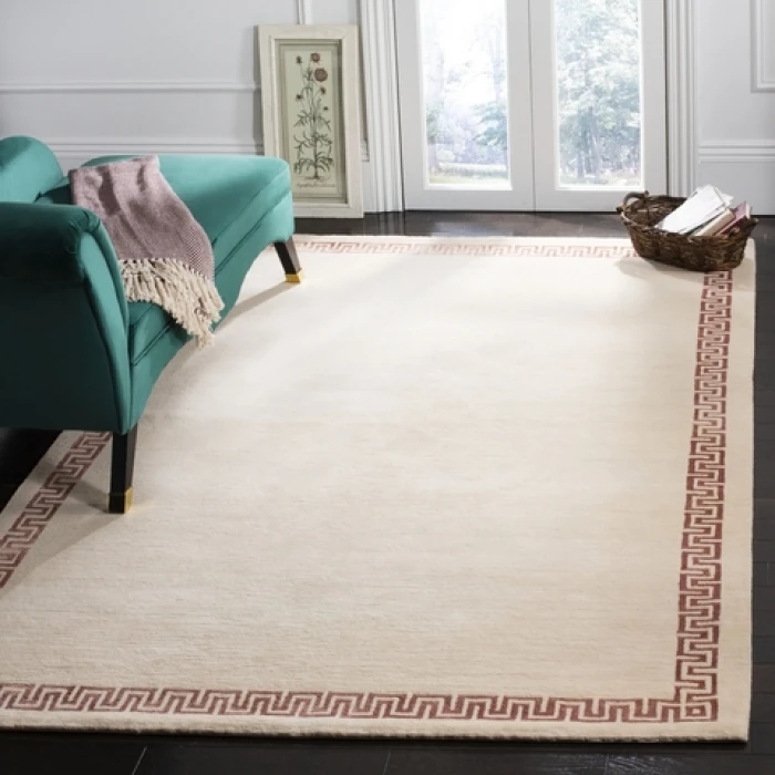 Safavieh Nepalese Cream / Rose SZK231 4 ft. X 6 ft. Rectangle Rug