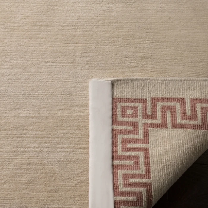 Safavieh Nepalese Cream / Rose SZK231 4 ft. X 6 ft. Rectangle Rug