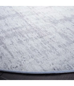 Safavieh Tacoma Light Grey / Grey TAC857 6 ft. X 6 ft. Round Rug