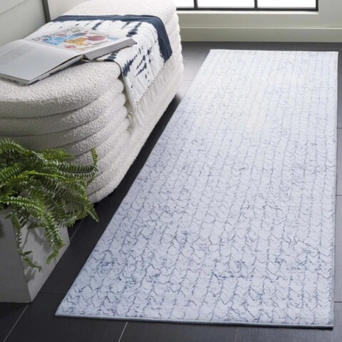 Safavieh Tacoma Grey / Blue TAC901 2 ft. 6 in. X 8 ft. Runner Rug
