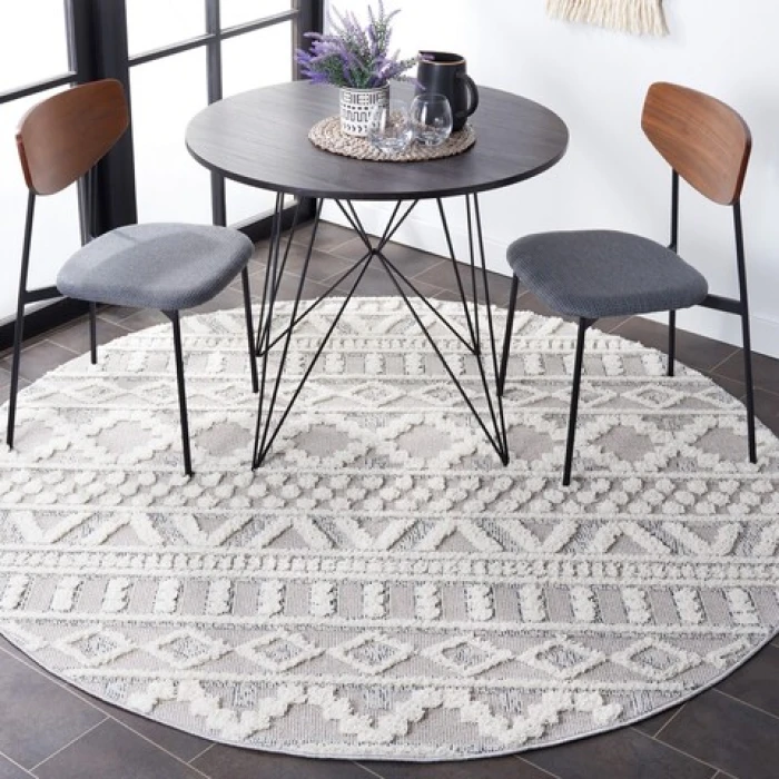 Safavieh Trends Grey / Ivory TRD124 6 ft. 7 in. X 6 ft. 7 in. Round Rug