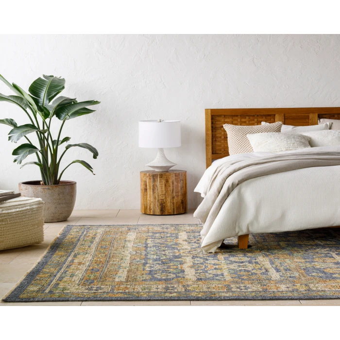Reign REG-2324 10' x 14' Handmade Rug