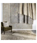 Surya Royal RYL-2304 2  x 3  Rug