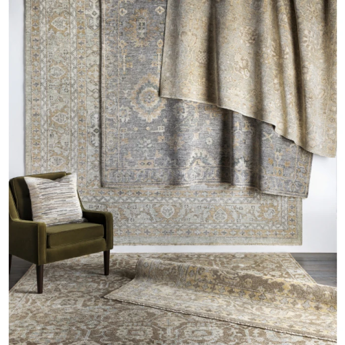 Surya Royal RYL-2304 2  x 3  Rug