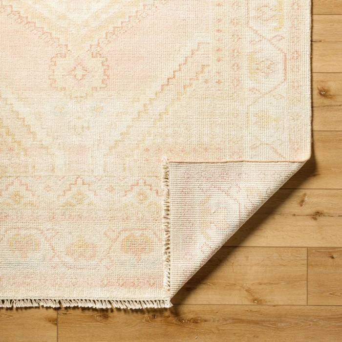 Surya Anadolu AAU-2305 6' x 9' Rug