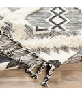 Livabliss Apache APA-2303 Area Rug