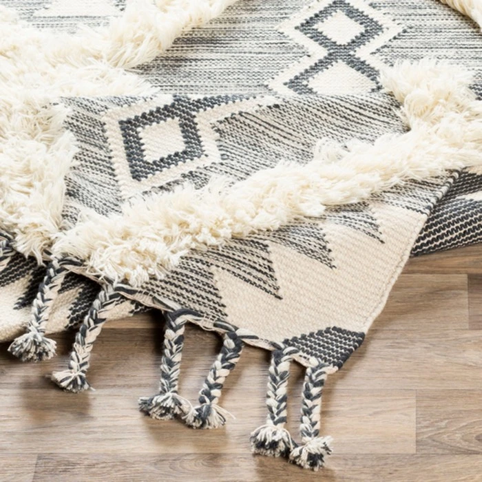 Livabliss Apache APA-2305 Area Rug