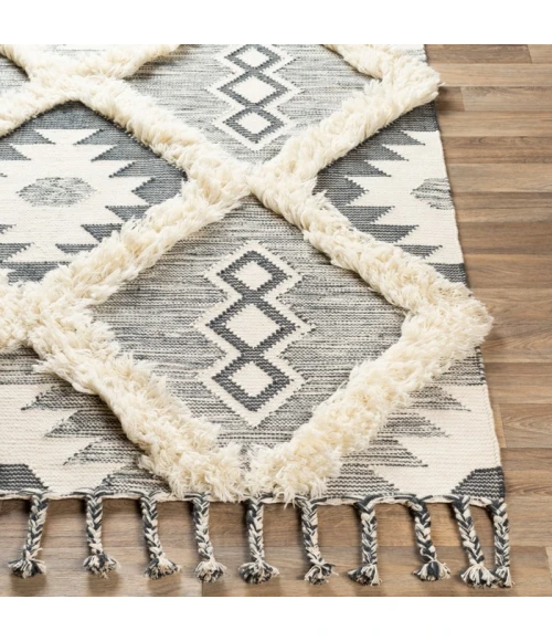 Livabliss Apache APA-2305 Area Rug