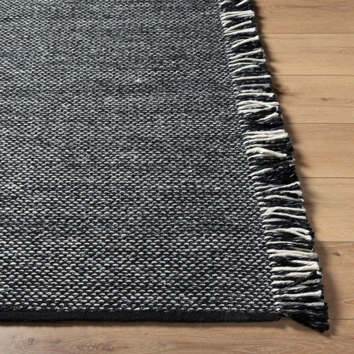 Surya Azalea AZA-2312 2  x 3  Rug