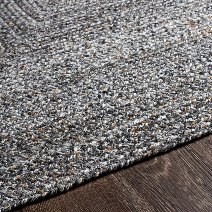 Surya Azalea AZA-2321 6  x 9  Oval Rug