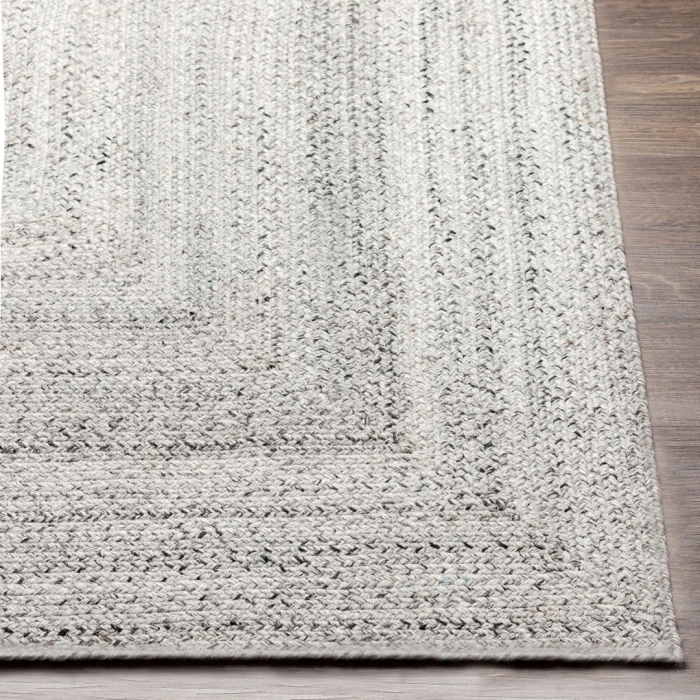 Surya Azalea AZA-2323 2 6 x 8  Rug