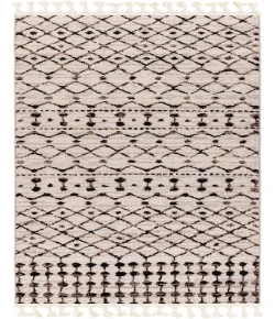 Livabliss Blackburn BBN-2300 2 ft.7 in. x 7 ft.3 in. Runner Rug