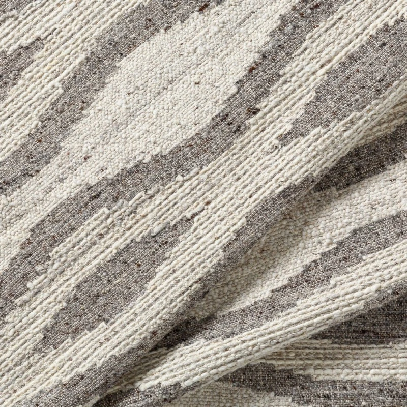 Surya Bremen BEN-2303 2' x 3' Rug