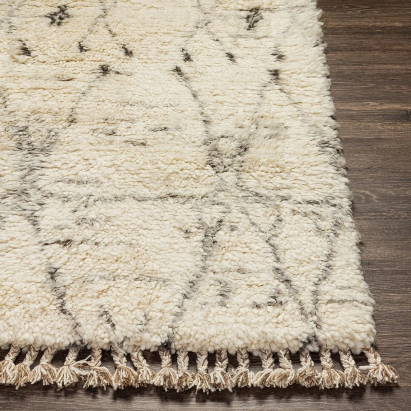 Surya Camille CME-2304 2' x 3' Rug