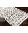 Livabliss Eagean White EAG-2341 5 ft. 3 in. X 5 ft. 3 in. Round Rug