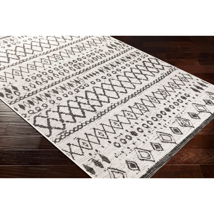 Livabliss Eagean White EAG-2341 5 ft. 3 in. X 5 ft. 3 in. Round Rug