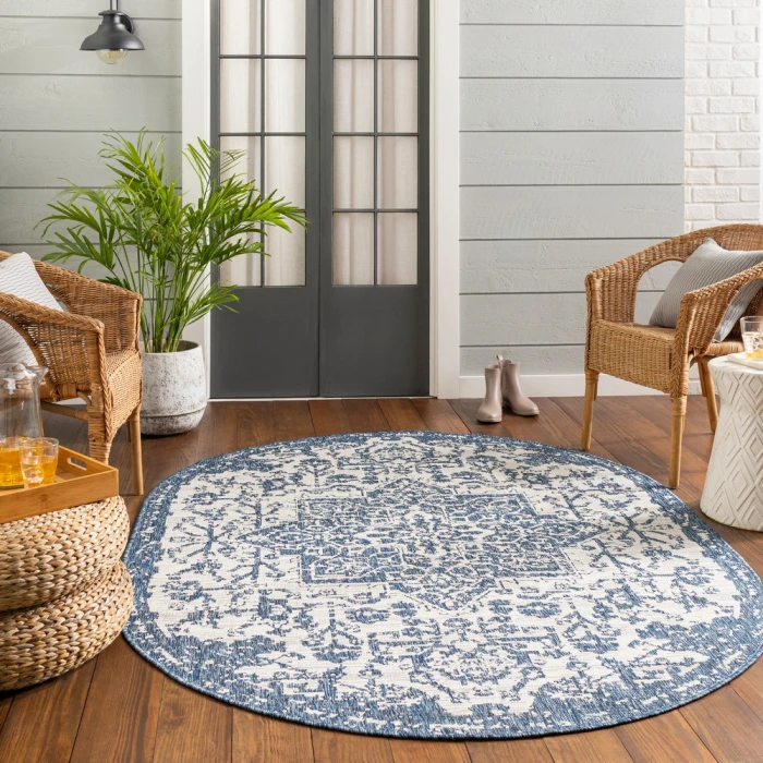 Surya Eagean EAG-2377 6 7 Round Rug